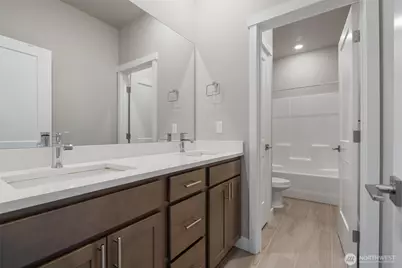 1407 Baker Heights Loop, Bremerton, WA 98312 - Photo 24