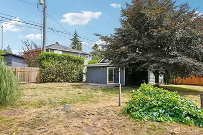 811 S 88th Street, Tacoma, WA 98444 - Photo 32