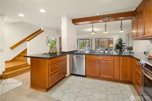 6121 NE 175th St, Kenmore, WA 98028 - Photo 16