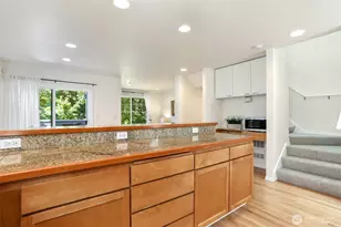 2637 A NW 57th St, Seattle, WA 98107 - Photo 12