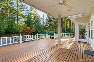 641 E Lakeshore Dr, Allyn, WA 98524 - Photo 20