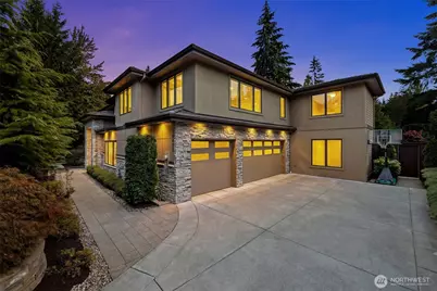 10425 NE 15th Street, Bellevue, WA 98004 - Photo 1