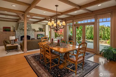 8833 NE 36th Street, Yarrow Point, WA 98004 - Photo 12