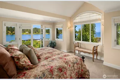 8833 NE 36th Street, Yarrow Point, WA 98004 - Photo 24