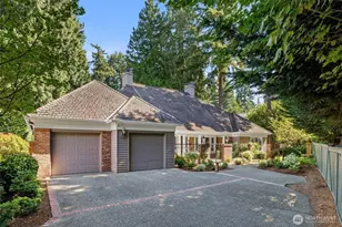 1434 108th Ave NE, Bellevue, WA 98004 - Photo 2