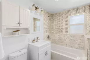 11214 Cornell Ave S, Seattle, WA 98178 - Photo 20