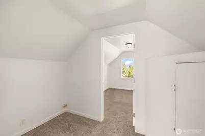 11214 Cornell Avenue S, Seattle, WA 98178 - Photo 24