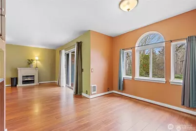 625 N Jackson Avenue #C24, Tacoma, WA 98406 - Photo 8