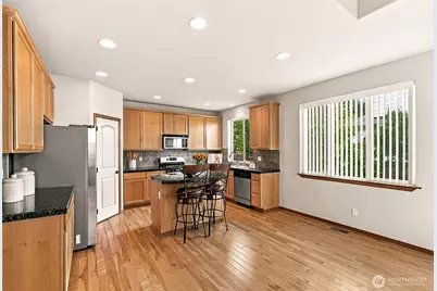 2709 157th Place SW, Lynnwood, WA 98087 - Photo 6