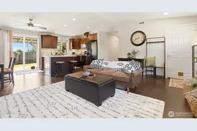 6618 98th Place NE, Marysville, WA 98270 - Photo 4