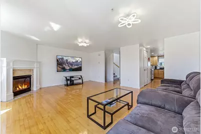 7009 42nd Avenue S #1, Seattle, WA 98118 - Photo 4