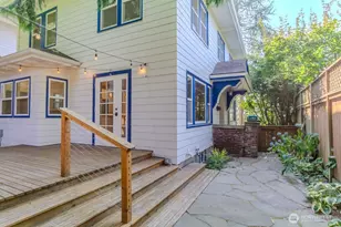 2540 11th Ave W, Seattle, WA 98119 - Photo 2
