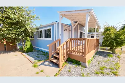2392 Douglas Rd #4, Ferndale, WA 98248 - Photo 1