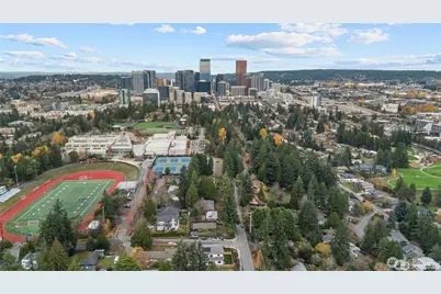 10789 SE 10th Street, Bellevue, WA 98004 - Photo 24