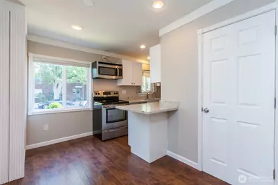 222 N I Street, Tacoma, WA 98403 - Photo 12