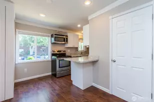 222 N I St, Tacoma, WA 98403 - Photo 12