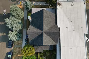 222 N I St, Tacoma, WA 98403 - Photo 8