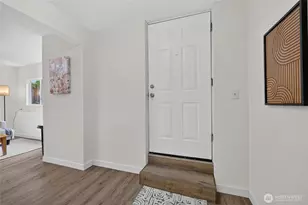 4042 5th Ave NE, Seattle, WA 98105 - Photo 22