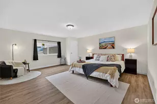 4042 5th Ave NE, Seattle, WA 98105 - Photo 28
