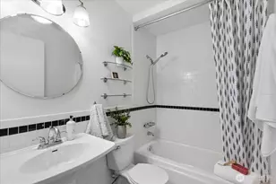 13265 15th Ave NE, Seattle, WA 98125 - Photo 20