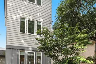 5513 B 6th Ave NW, Seattle, WA 98107 - Photo 2