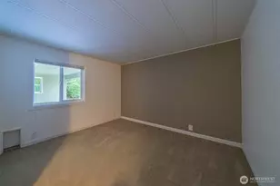 17336 Woodcrest Dr NE, Bothell, WA 98011 - Photo 22