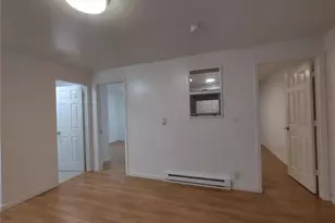 737 N 184th St, Shoreline, WA 98133 - Photo 14