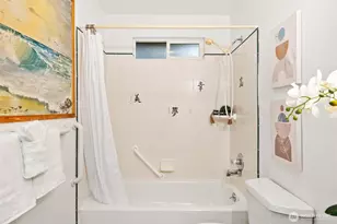 15805 SE 12th Pl, Bellevue, WA 98008 - Photo 14