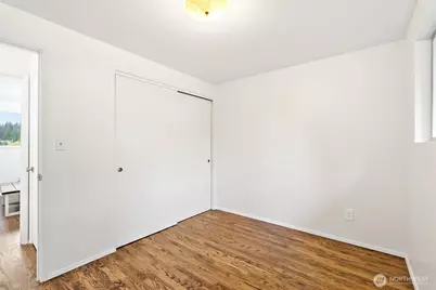 15805 SE 12th Place, Bellevue, WA 98008 - Photo 16