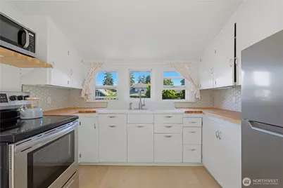 3417 N 8th Street, Tacoma, WA 98406 - Photo 28
