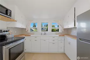 3417 N 8th St, Tacoma, WA 98406 - Photo 28