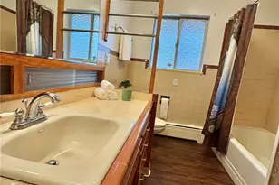 628 E Titus St, Kent, WA 98030 - Photo 14