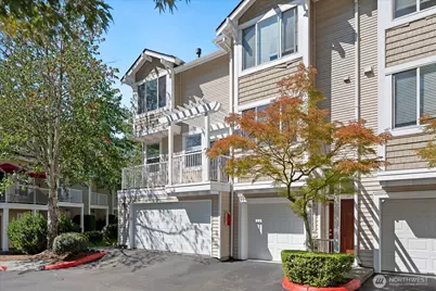 16347 119th Lane NE, Bothell, WA 98011 - Photo 2