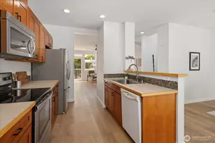 16347 119th Ln NE, Bothell, WA 98011 - Photo 18