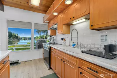 70 E Weymouth Place, Shelton, WA 98584 - Photo 12
