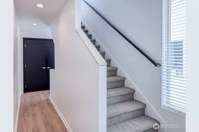 4146 25th Avenue SW #A, Seattle, WA 98106 - Photo 6