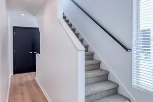 4146 25th Ave SW, Seattle, WA 98106 - Photo 6