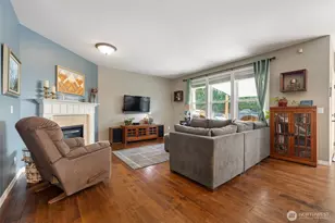 714 182nd St E, Spanaway, WA 98387 - Photo 10