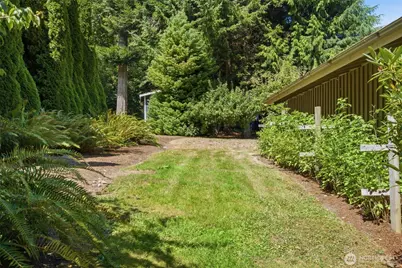 10308 NE Rose Point Way, Kingston, WA 98346 - Photo 24