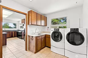 10308 NE Rose Point Way, Kingston, WA 98346 - Photo 12