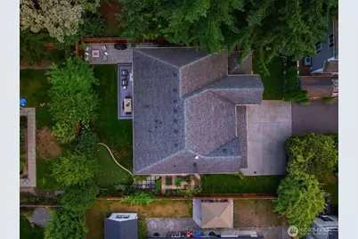 12033 NE 70th Street, Kirkland, WA 98033 - Photo 2