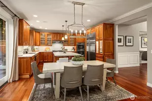 12033 NE 70th St, Kirkland, WA 98033 - Photo 12