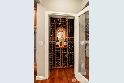12033 NE 70th Street, Kirkland, WA 98033 - Photo 6