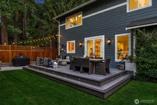 12033 NE 70th St, Kirkland, WA 98033 - Photo 16