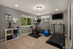 12033 NE 70th St, Kirkland, WA 98033 - Photo 36