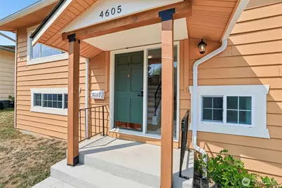4605 224th Place SW, Mountlake Terrace, WA 98043 - Photo 2