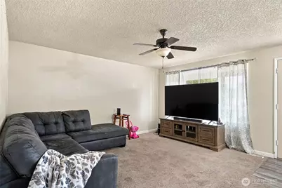 222 M Street SE, Quincy, WA 98848 - Photo 4