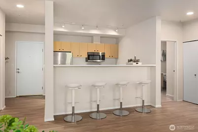 3213 Harbor Avenue SW #301, Seattle, WA 98126 - Photo 8