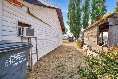 813 S Adams Avenue, Warden, WA 98857 - Photo 18