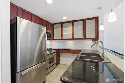 2929 1st Ave #418, Seattle, WA 98121 - Photo 38